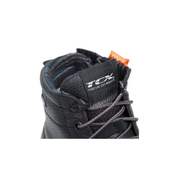 Мотоциклетні черевики TCX Dartwood Gore-Tex чорні