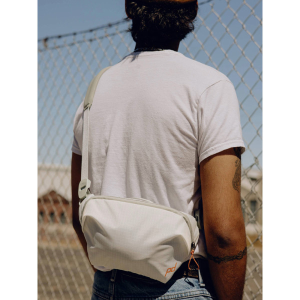 Сумка Peak Design Outdoor Sling 2L біла