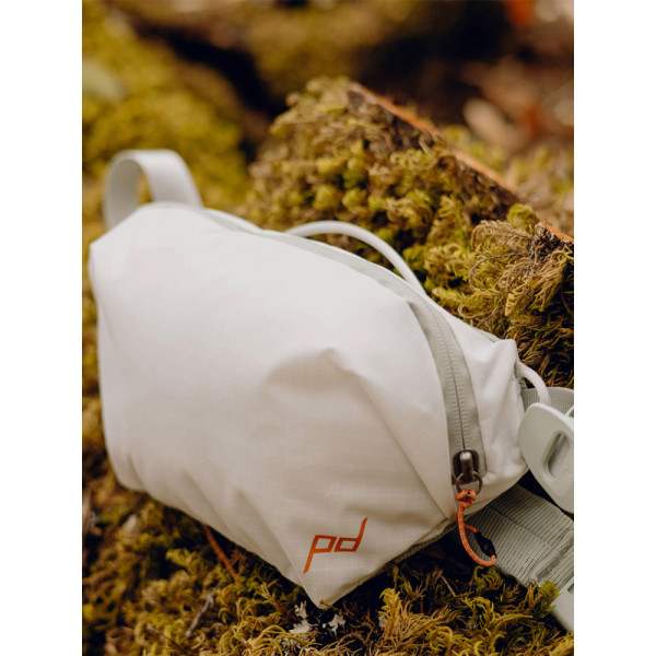 Сумка Peak Design Outdoor Sling 2L біла