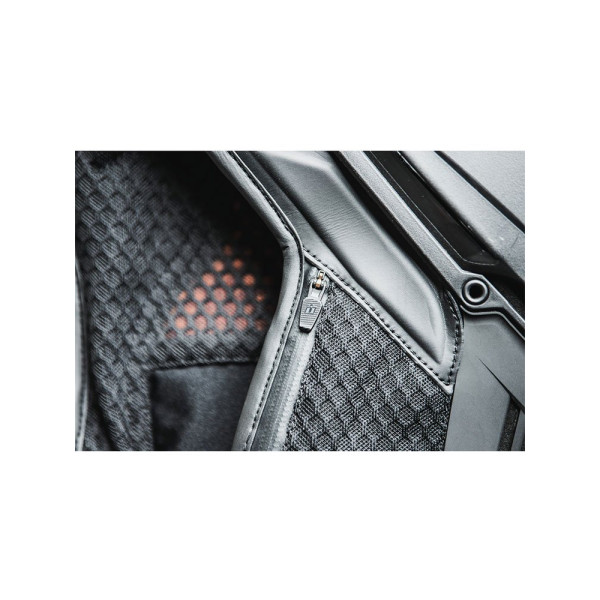 Бузер Icon Field Armor 3
