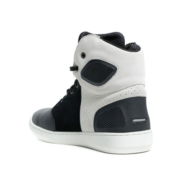 Мотоциклетні черевики Dainese Atipica Air чорні-білі