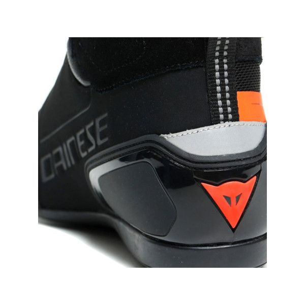 Мотоциклетні черевики Dainese Energyca D-WP чорний-флюо червоний
