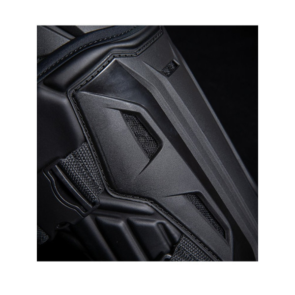 Захисники колін Icon Field Armor 3