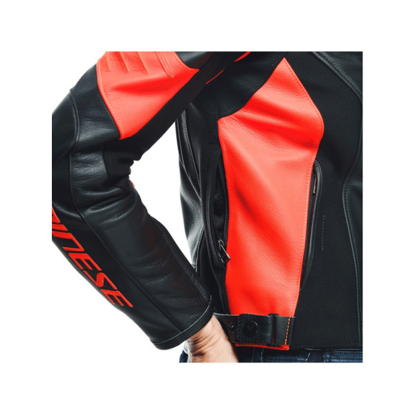 Куртка мотоцикловая жіноча шкіряна Dainese Racing 4 чорна-червона