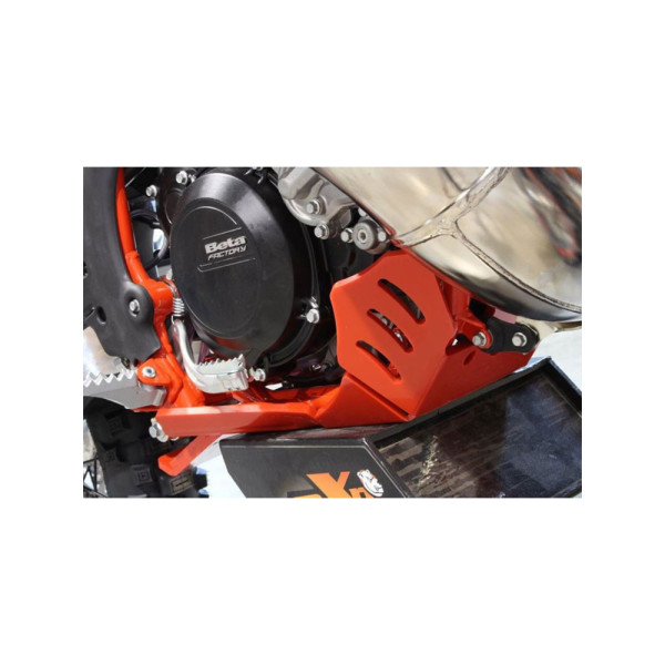 Плита під двигун AXP Racing Xtrem Beta 250RR/300RR/300RR Race (18-19) з захистом важеля червона