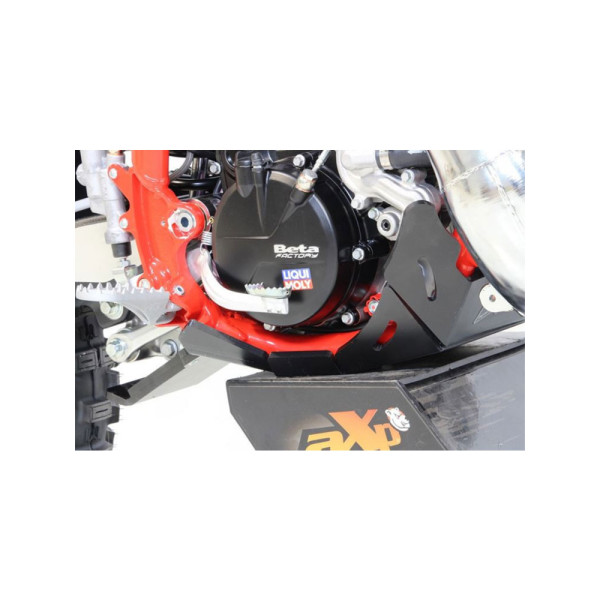 Плита під двигун AXP Racing Xtrem Beta 125RR/200RR (20-22) з захистом важеля чорна