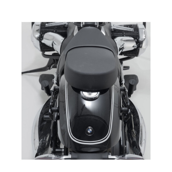 Комплект бічних сумок Legend Gear LH 19,5/19,5L та кріплення SLH Sw-Motech BMW R18 / Classic (20-)