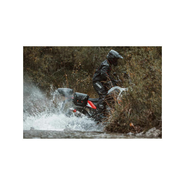 Сумки водонепроникні SysBag WP S/S SW-MOTECH + кріплення SLC для Ducati Monster 821 (17-) ємність: 2 x 12-16L