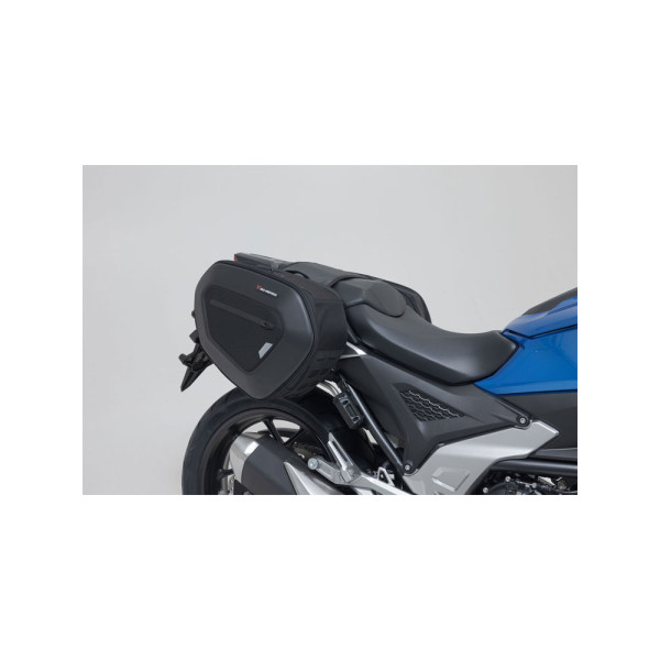 Sakwy tekstylne SW-MOTECH PRO BLAZE H з комплектом кріплення для Honda NC750X/ XA/ XD (20-) чорні об'єм: 30-40l