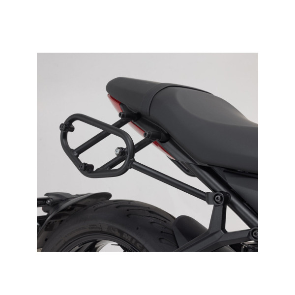 Комплект бічних сумок LEGEND GEAR LC1 зі стійками SLC SW-MOTECH для Triumph Trident 660 (21-) об'єм: 2 x 9,8 L