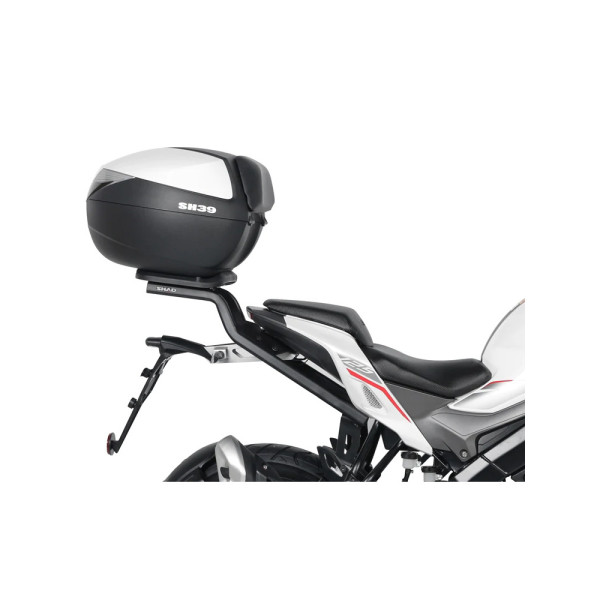 Кронштейн центрального кофра Shad для Keeway RKF 125 (18-)