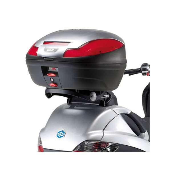 Кронштейн GIVI під центральний кофр Monolock Piaggio MP3 125-250-300-400 (06 > 11)