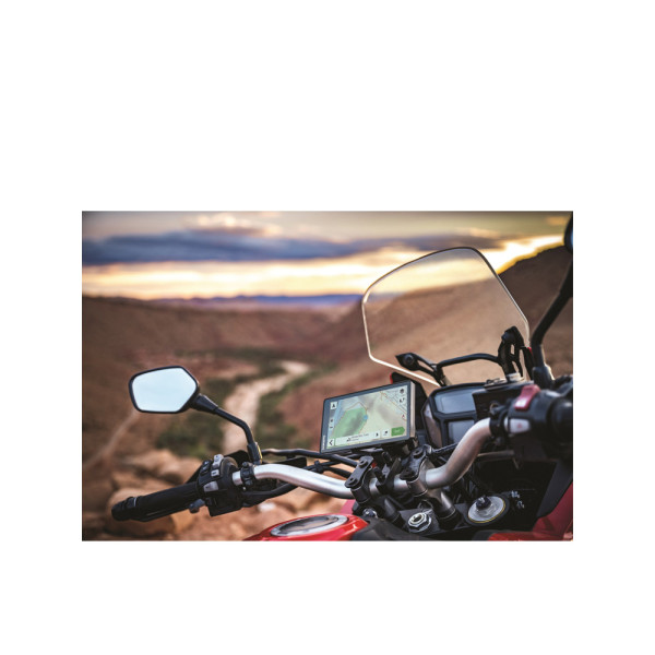 Супутникова навігація Garmin Zumo XT2