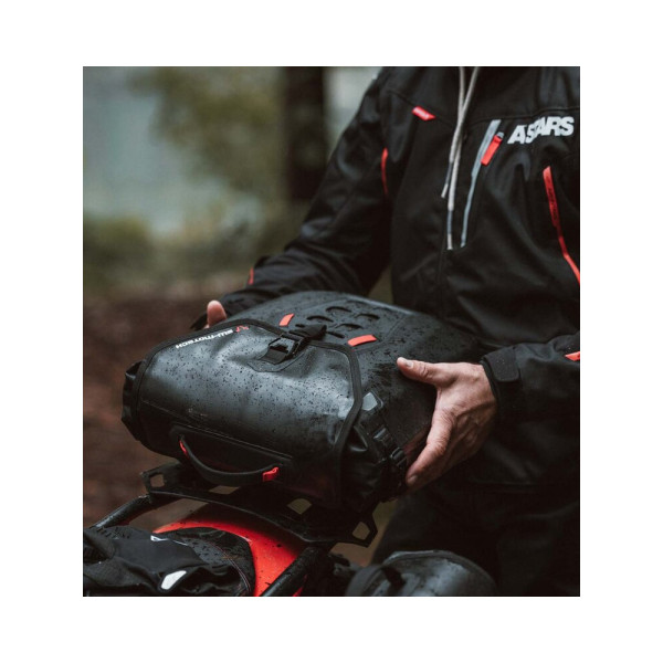Водонепроникна сумка SysBag WP M SW-MOTECH + кріплення на ліву сторону SLC для Benelli Leoncino 800 Trail (21-) об'єм: 1x 17-23L