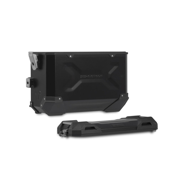 Комплект: бічні кофри TRAX ADV + кріплення PRO SW-MOTECH 45/45L для мотоцикла Kawasaki Versys 1000 / 1000 S (18-), 1100/ SE (24-) об'єм: 2 x 45 L чорні