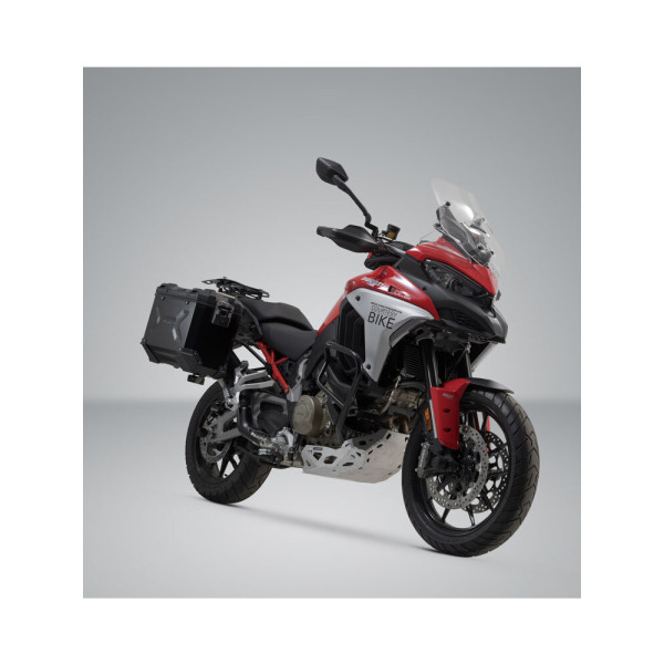 Комплект: бічні кофри + кріплення PRO TRAX ADV SW-MOTECH 45/37 для мотоцикла Kawasaki KLR 650 / S (22-) (об'єм 37 і 45 L) чорні