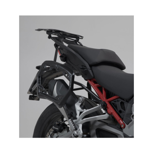 Комплект: бічні кофри + кріплення PRO TRAX ADV SW-MOTECH 45/37 для мотоцикла Kawasaki KLR 650 / S (22-) (об'єм 37 і 45 L) чорні