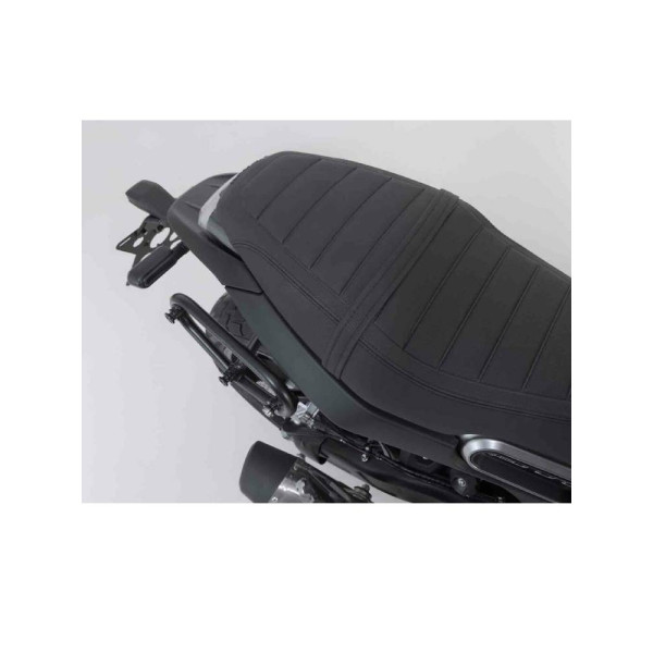 Комплект: бічні пластикові кофри Urban ABS + стійки SLC Sw-Motech Benelli Leoncino 800 (21-) об'єм: 2 x 16,5l