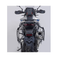 Комплект: бічні кофри + кріплення Pro TRAX ADV SW-Motech Voge 900 DSX (23-) сріблясті об'єм: 45 + 37л