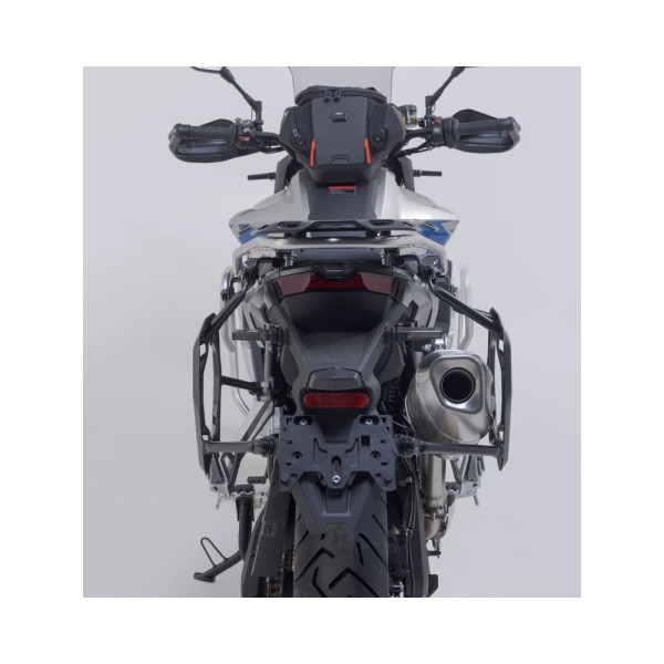 Комплект: бічні кофри DUSC M і L + кріплення PRO SW-Motech Voge 900 DSX (23-) об'єм: 33л + 41л