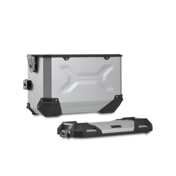 Комплект: бічні кофри + кріплення PRO TRAX ADV 45/37 L для мотоцикла Voge 650DS R810C / 650 DSX (21-) сріблясті об'єм 45 + 37 L