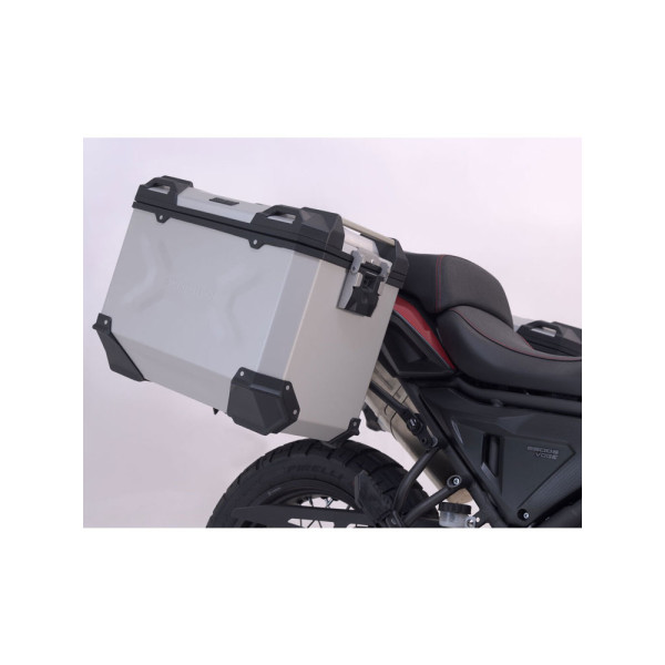 Комплект: бічні кофри + кріплення PRO TRAX ADV 45/37 L для мотоцикла Voge 650DS R810C / 650 DSX (21-) сріблясті об'єм 45 + 37 L