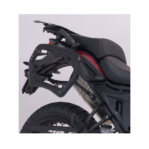 Комплект: бічні кофри + кріплення PRO TRAX ADV 45/37 L для мотоцикла Voge 650DS R810C / 650 DSX (21-) сріблясті об'єм 45 + 37 L