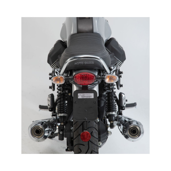 Комплект: бічні пластикові кофри Urban ABS + кріплення SLC Sw-Motech Moto-Guzzi V7 III Stone LD1 (18-20) об'єм: 2 x 16,5l