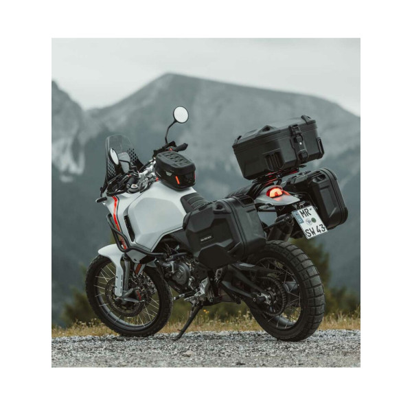 Комплект: бічні кофри DUSC M/L + кріплення PRO SW-MOTECH для мотоцикла Suzuki V-Strom 1050 / XT (19-) об'єм 41/33 л