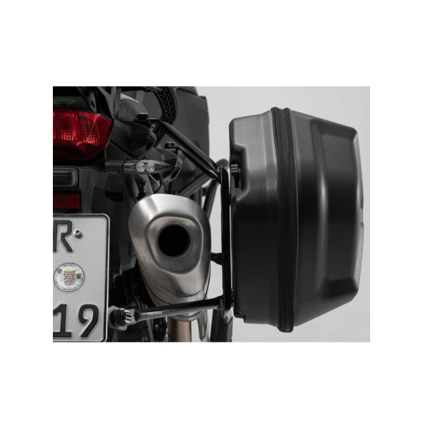 Комплект: бічні кофри + кріплення EVO ABS ® Aero System Sw-Motech для Suzuki GSF 650 Bandit (06-08) / GSF 1200 Bandit (05-06) об'єм: 2 x 25 L