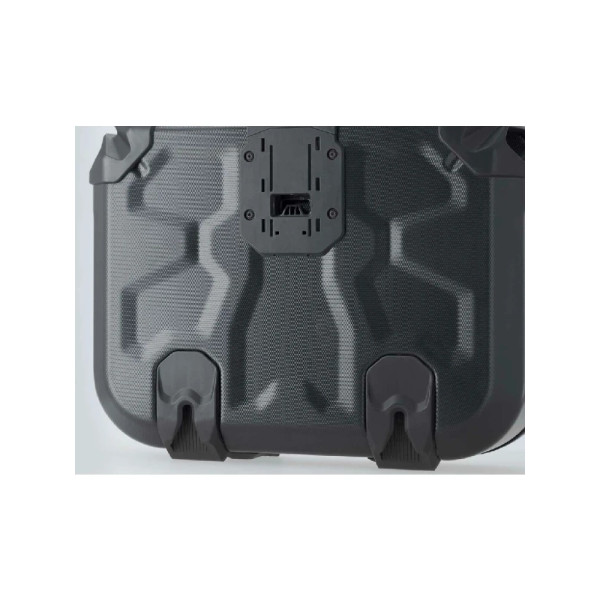 Комплект: бічні кофри DUSC M + кріплення PRO SW-Motech Yamaha Tracer 9/ GT (20-)/ GT+ (22-) об'єм: 2 x 33 л