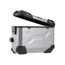 Комплект: бічні кофри + рама PRO TRAX ADV SW-Motech Yamaha MT-07 Tracer (16-) об'єм: 2 x 37 L сріблясті