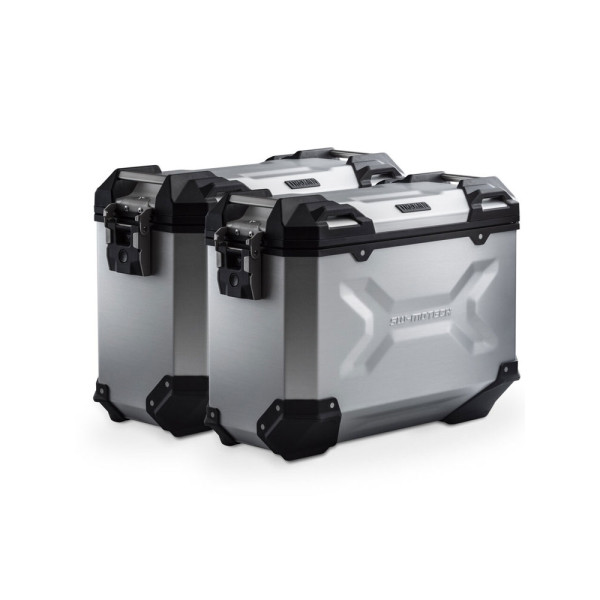 Комплект: бічні кофри + рама PRO TRAX ADV SW-Motech Yamaha MT-07 Tracer (16-) об'єм: 2 x 37 L сріблясті