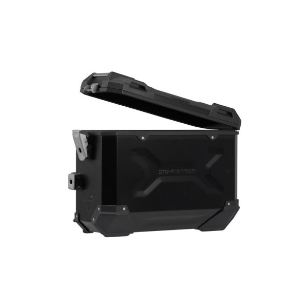 Комплект: бічні кофри + рама PRO TRAX ADV SW-Motech Yamaha MT-07 Tracer (16-) об'єм: 2 x 37 L чорні