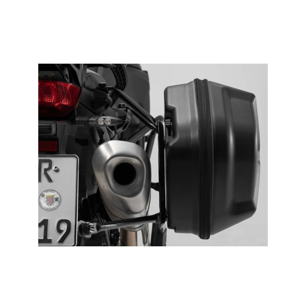 Комплект: бічні кофри + кріплення EVO ABS ® Aero System Sw-Motech до Yamaha XJR 1200 4PU (95-99) об'єм: 2 x 25 L