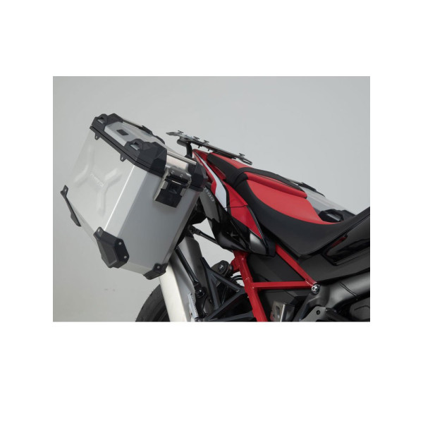 Комплект: бічні кофри + стійка PRO TRAX ADV SW-MOTECH 45/37 L для мотоцикла Honda CRF1100 L Africa Twin (19-21) об'єм 45 + 37L