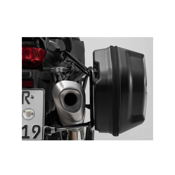 Комплект: бічні кофри + кріплення ABS ® Aero System Sw-Motech для 1050 Adv (14-) 1090 Adv. R (16-21) 1090 Adv (16-22) 1190 Adv / R (13-22) 1290 Super Adv / S (14-20)