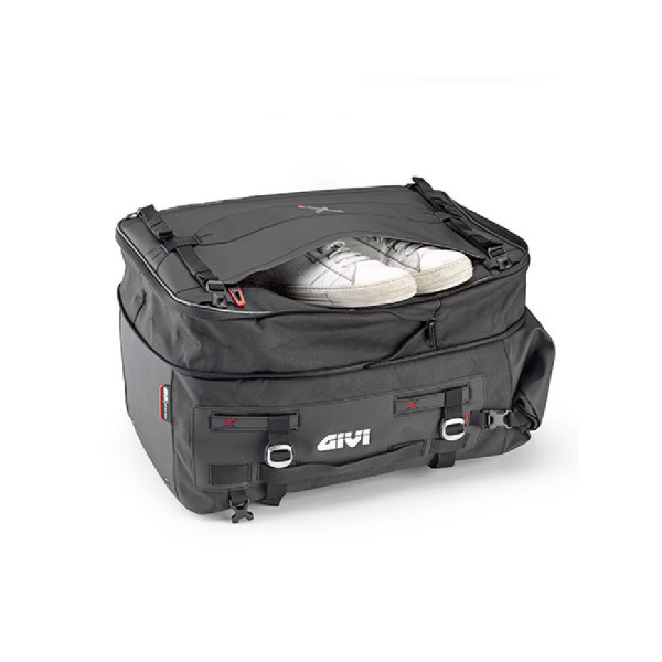 Мотоциклетна сумка на задній/ на кофр GIVI X-Line XL03 чорна об'єм: 39-52 л