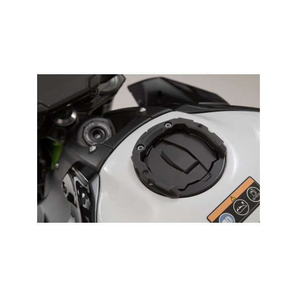 Кріплення tank ring PRO Sw-Motech до Kawasaki (16-)