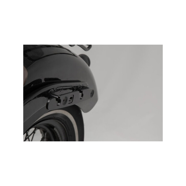 Бокова стійка SLH SW-MOTECH Harley-Davidson Softail Slim 1690 (FLS/S) (12-17) на ліву сторону