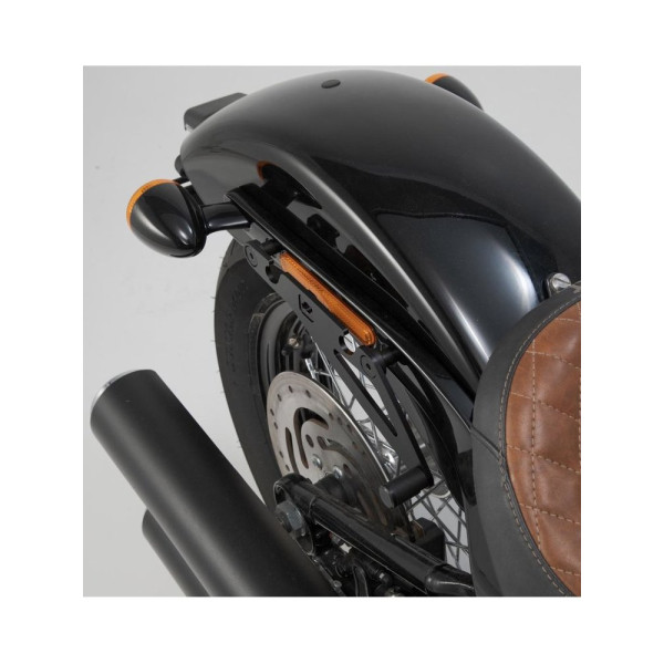 Бокова стійка SLH SW-MOTECH Harley-Davidson Softail Street Bob (FXBB) (17-20), Softail Slim (FLSL) (17-20), Softail Standard (20-) на праву сторону