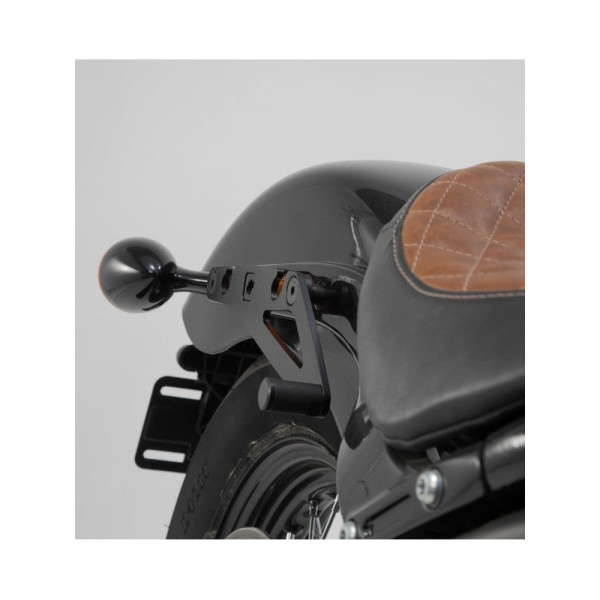 Бокова стійка SLH SW-MOTECH Harley-Davidson Softail Street Bob (FXBB) (17-20), Softail Slim (FLSL) (17-20), Softail Standard (20-) на праву сторону