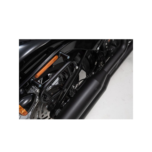 Бокова опора SLC SW-MOTECH Harley-Davidson Softail Street Bob (FXBB) (17-20), Softail Standard (20-), Low Rider (17-) на праву сторону