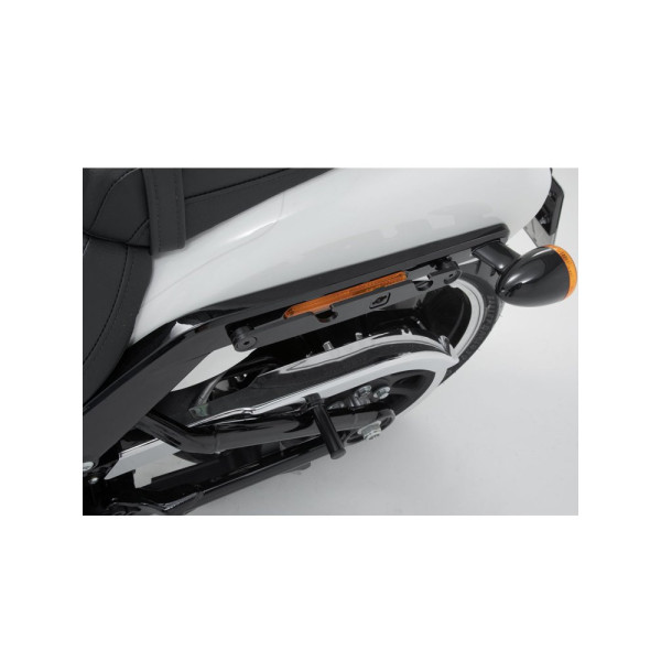 Бокова опора SLH SW-MOTECH Harley-Davidson Softail Breakout ST1 (17-20) на ліву сторону