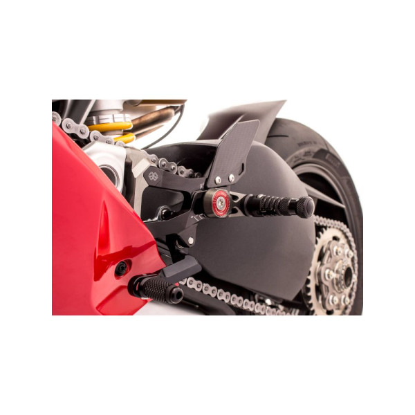 Комплект регульованих підніжків з важелями GILLES MUE2-D01 Ducati (обрані моделі) чорний-червоний