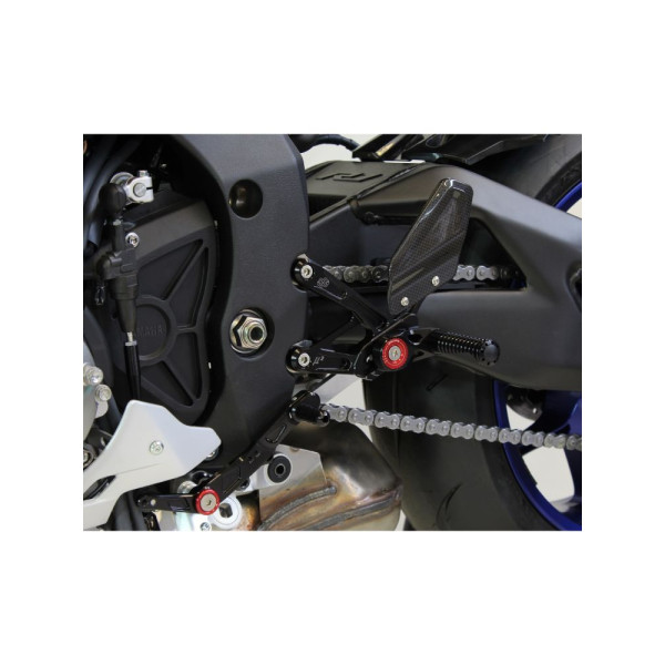 Комплект регульованих підніжок з важелями GILLES MUE2-Y03 Yamaha YZF-R1/ R1M 1000 ABS (15-22) чорний-червоний