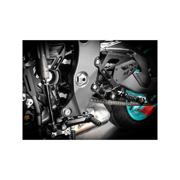 Комплект регульованих підніжків з важелями GILLES MUE2-Y03 Yamaha MT-10 (22-) / SP (22-) чорний
