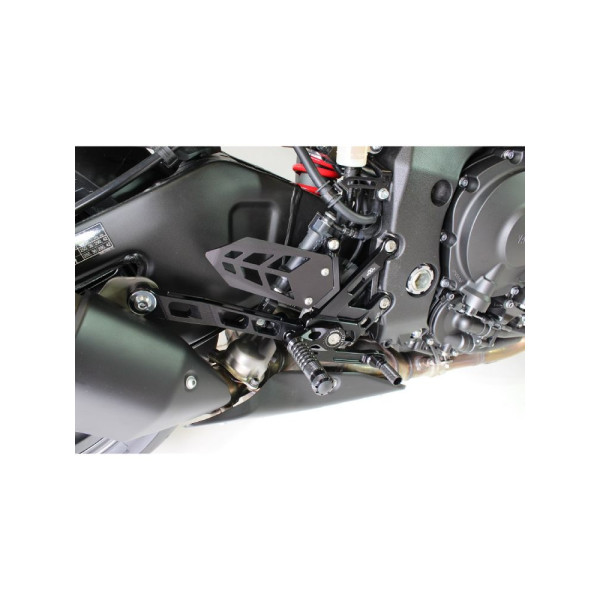 Комплект регульованих підніжків з важелями GILLES MUE2-Y02 Yamaha MT-10 (16-21) / SP (17-20)/ Tourer Edition (18-20) чорний