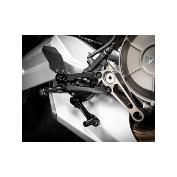 Комплект регульованих підніжок з важелями GILLES FXR-A03-B Aprilia Tuono 660 (21-)/ RS 660 (21-)/ Extrema (23-) чорний- сріблястий