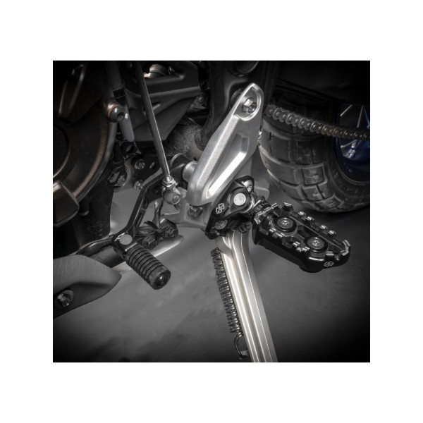 Підніжки GILLES Tech-X Enduro UF-35 Suzuki DL 1050 V-Strom/ XT (20-)/ Чорна версія (24)/ Подорожня версія (24) чорні